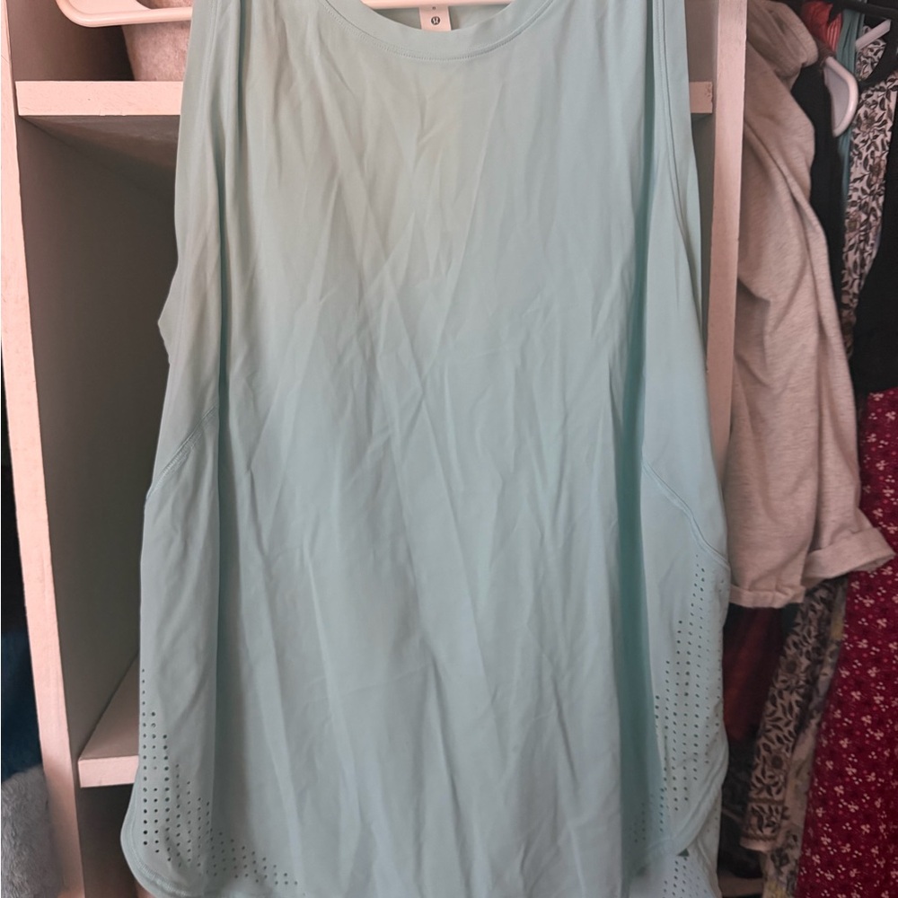 Women's Sleeveless Aqua Top